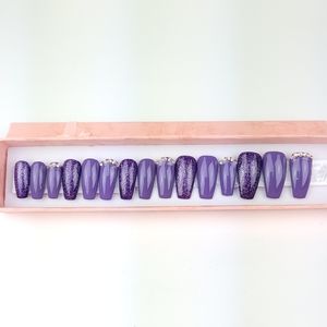 Custom Press-on Nails